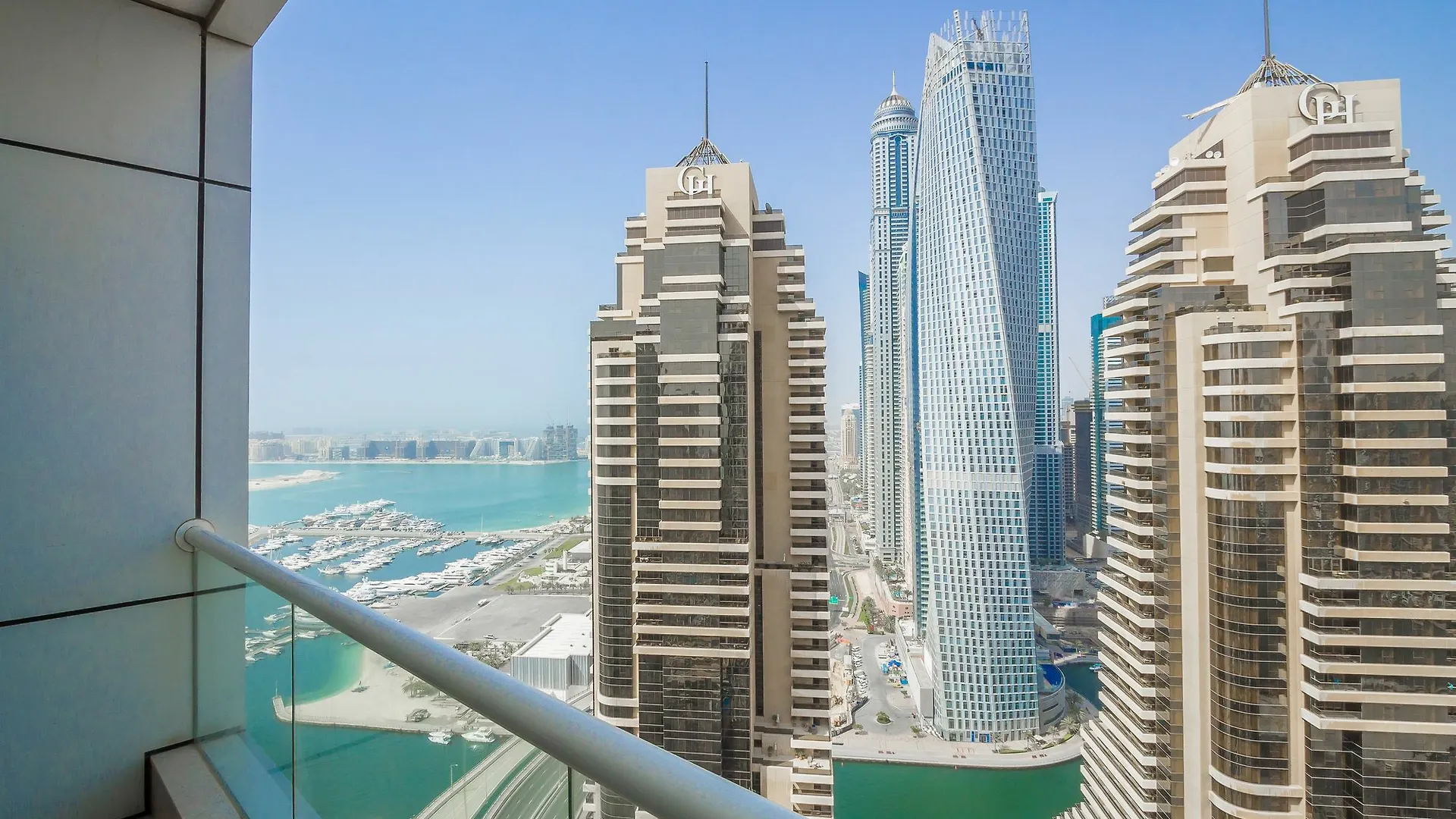 Dhh - Botanica Tower Hotel Dubai Emirados Árabes Unidos